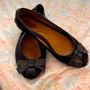 Coach Slip on Size 7